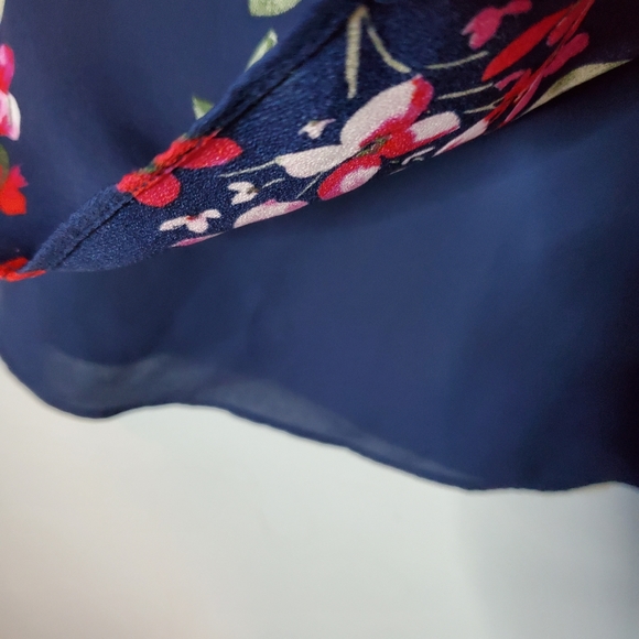 Alice Collection Navy Floral Sleeveless Top Size L - Picture 4 of 6